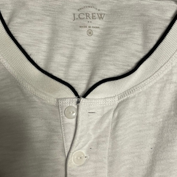 NEW J Crew White T shirt with black rim collar - Picture 4 of 4